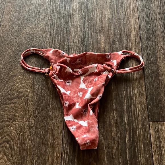Juillet Poppy Rust Bikini Bottom - Picture 1 of 4